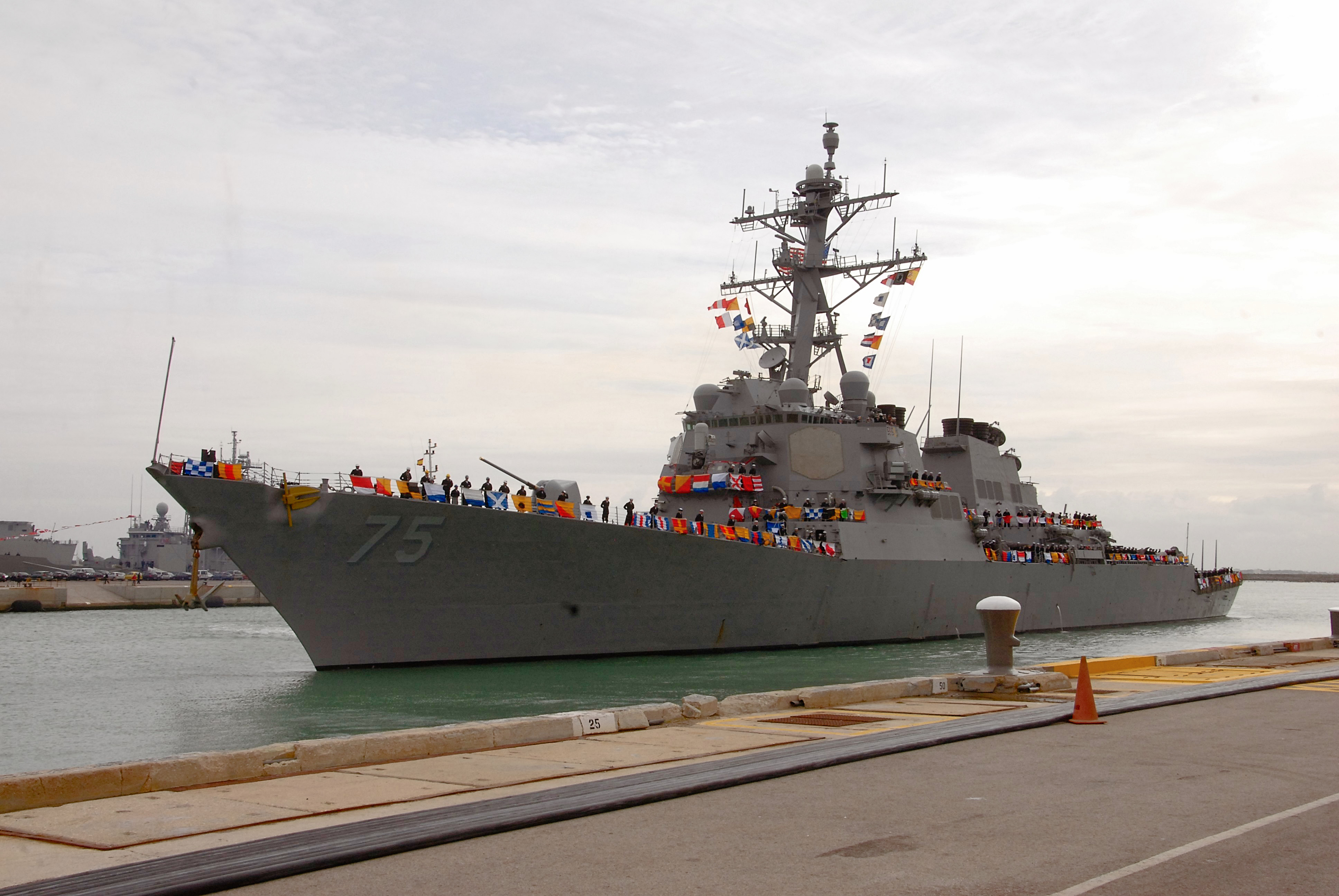 Multi-role hydrographic survey ship HMS Echo